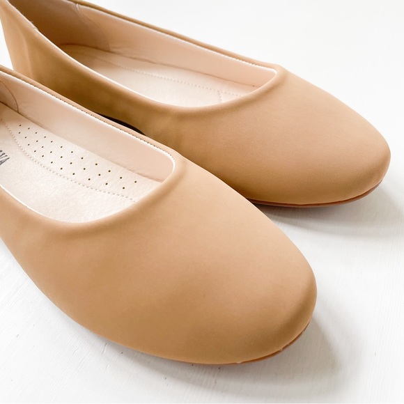 NWT Stella Elva Camel Round Toe Flats F11920 - Picture 7 of 8